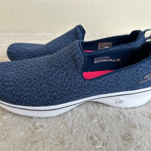Skechers Womens Sz 8.5 Go Walk Slip-On Low Top Sneakers Casual Shoes Navy  Blue - Picture 5 of 8